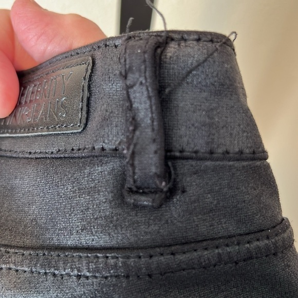 Celebrity pink, jeans, color black w/polyurethane coating size 5 juniors - Picture 8 of 8